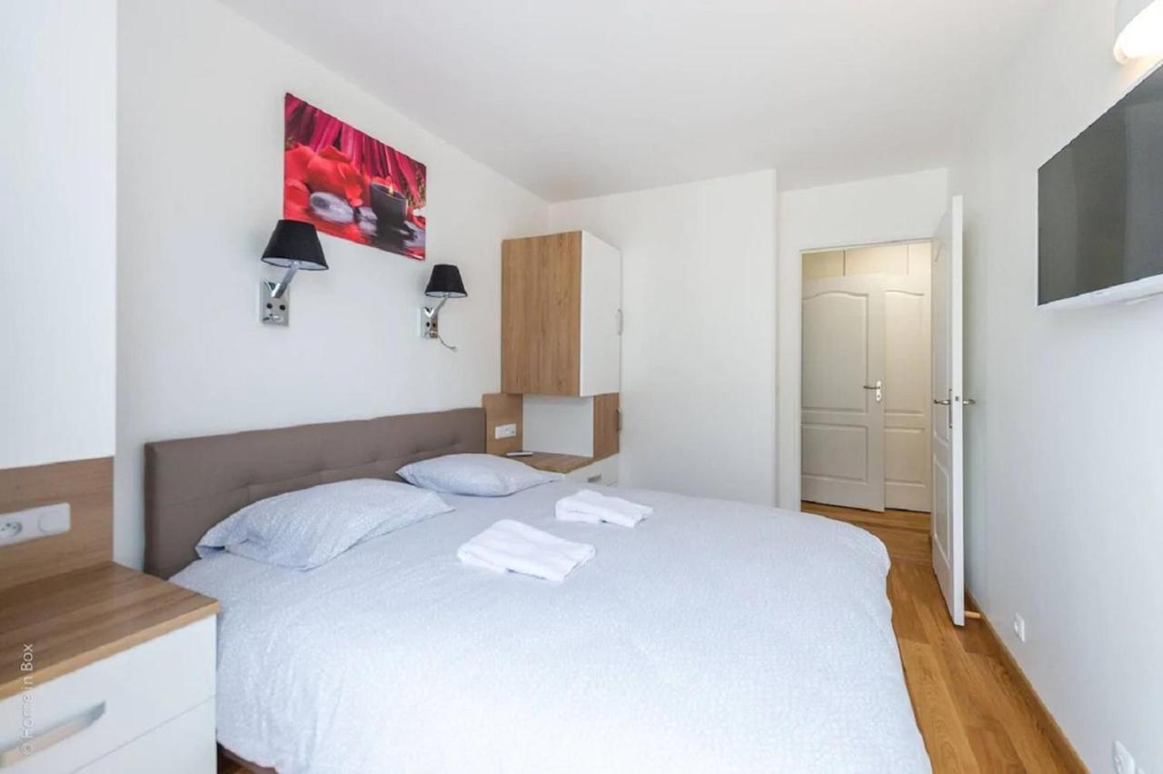 Milly Apartment Next To Disneyland Bmyguest Шеси Экстерьер фото